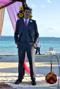 Jon waits at the altar